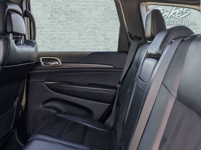Used 2020 Jeep Grand Cherokee Altitude RWD image 14