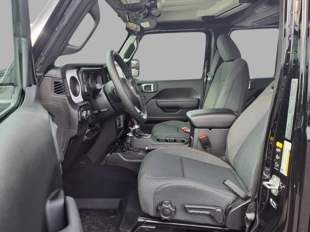 New 2026 Jeep Gladiator Sport AWD/4WD image 22