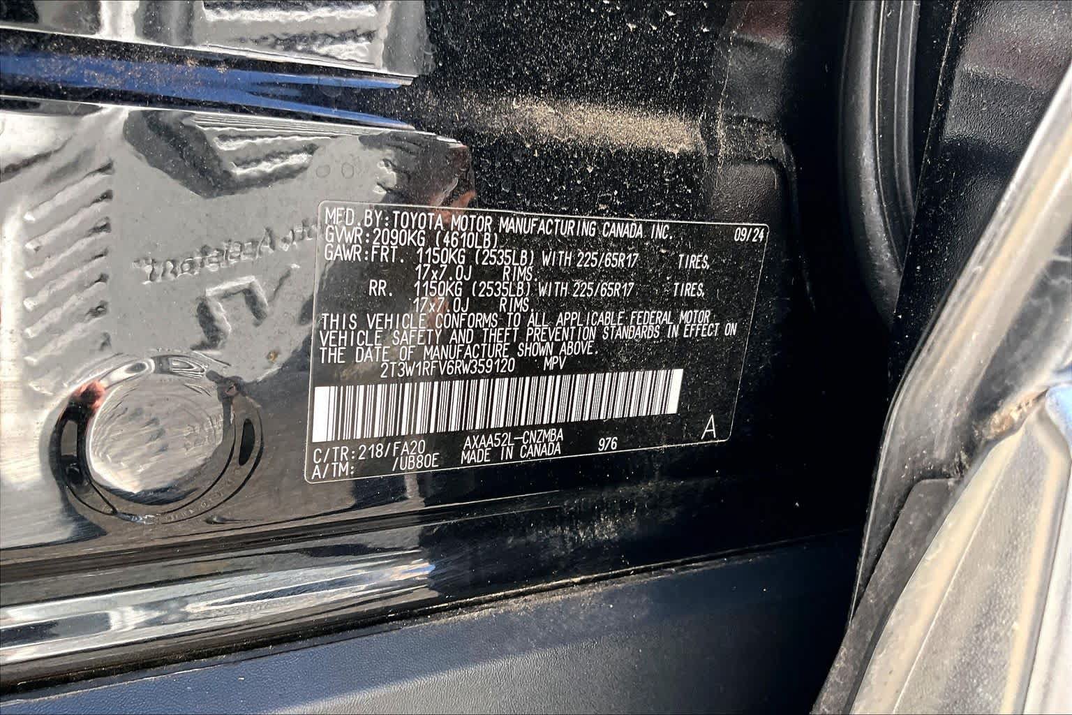 Used 2024 Toyota RAV4 XLE FWD image 34