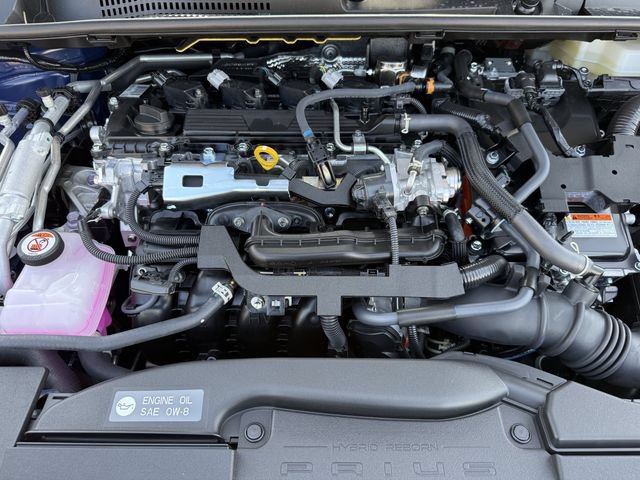 New 2026 Toyota Prius Plug-In Hybrid FWD image 32