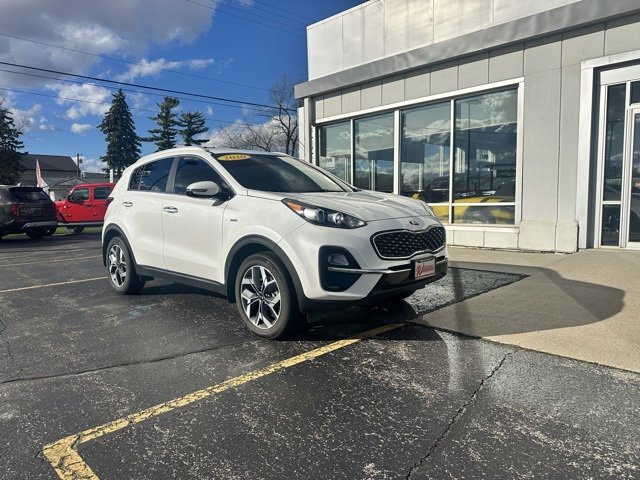 Used 2020 Kia Sportage EX image 2