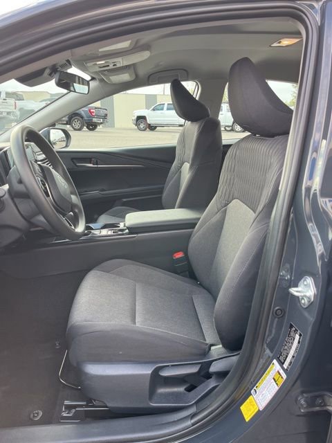 Used 2026 Toyota Camry LE FWD image 23