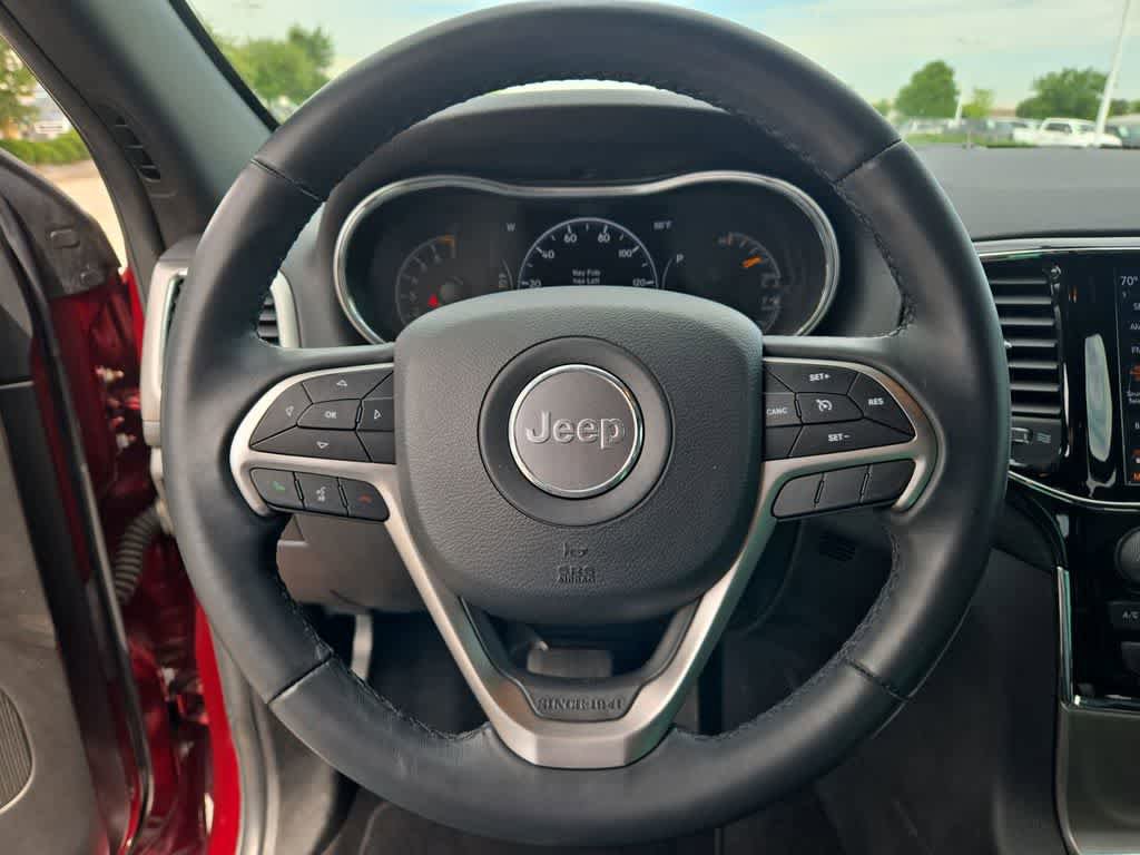 Used 2019 Jeep Grand Cherokee Laredo w/ Laredo X Package RWD image 23