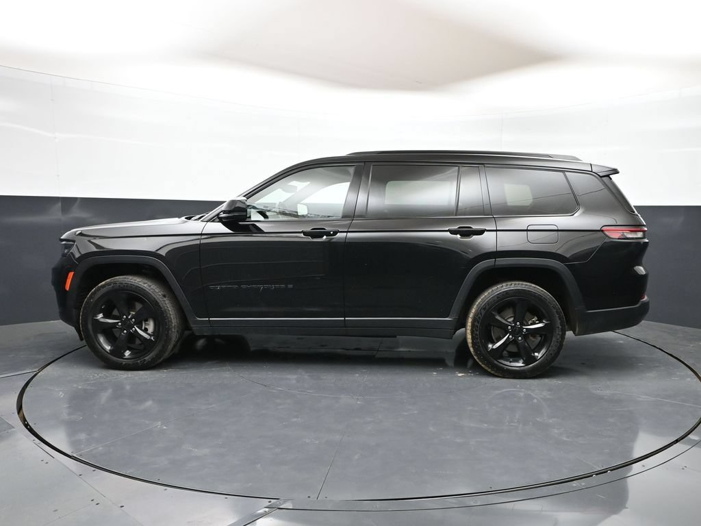 Used 2022 Jeep Grand Cherokee L Laredo AWD/4WD image 23