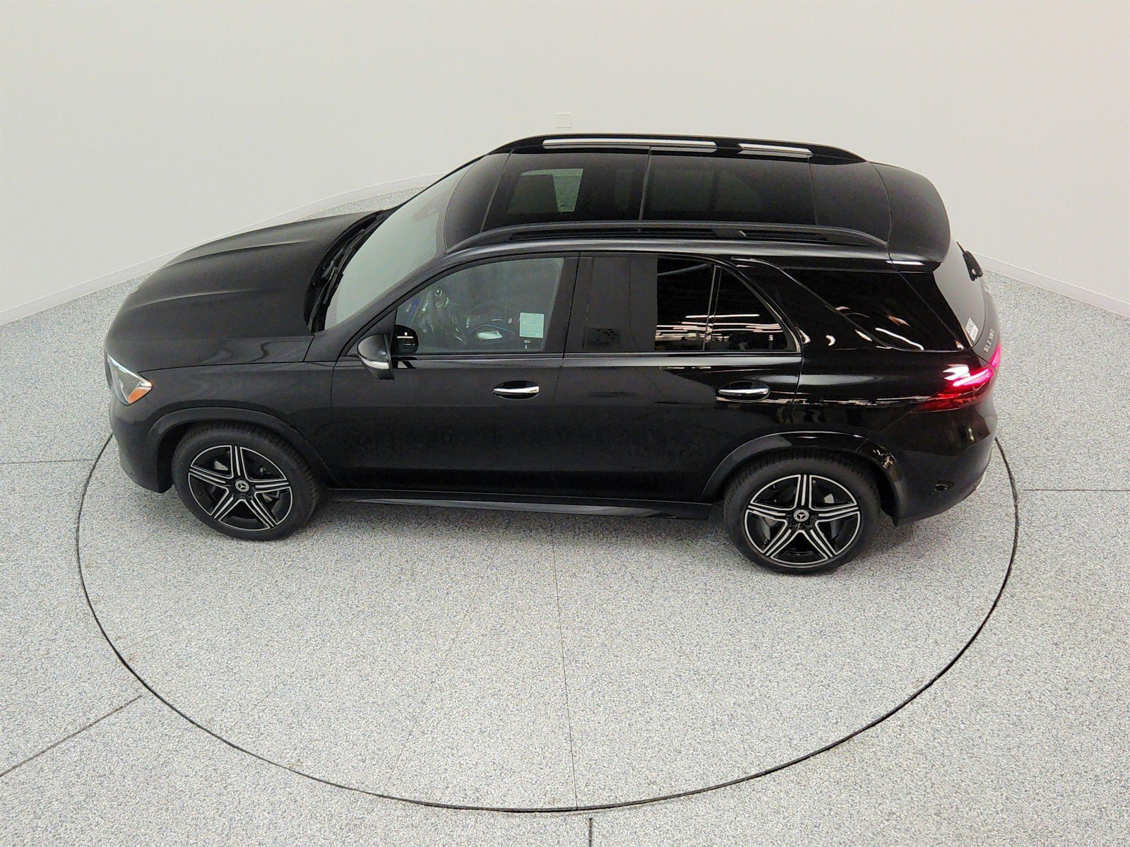 New 2026 Mercedes-Benz GLE 580 4MATIC image 23