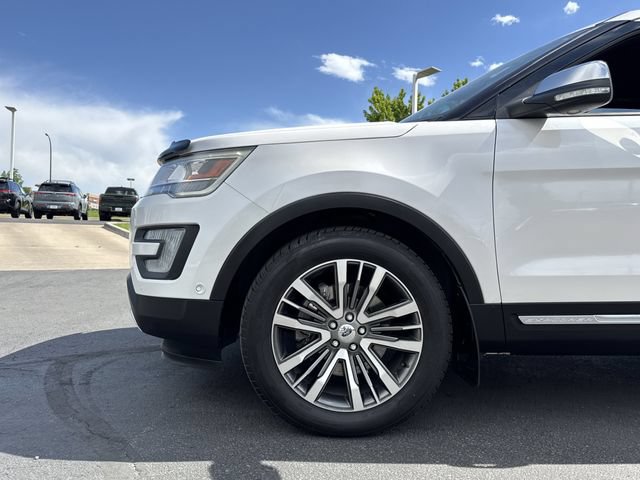 Used 2017 Ford Explorer Platinum AWD/4WD image 33