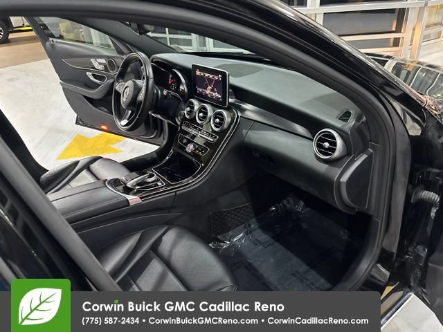 Used 2018 Mercedes-Benz C 300 Sedan image 36