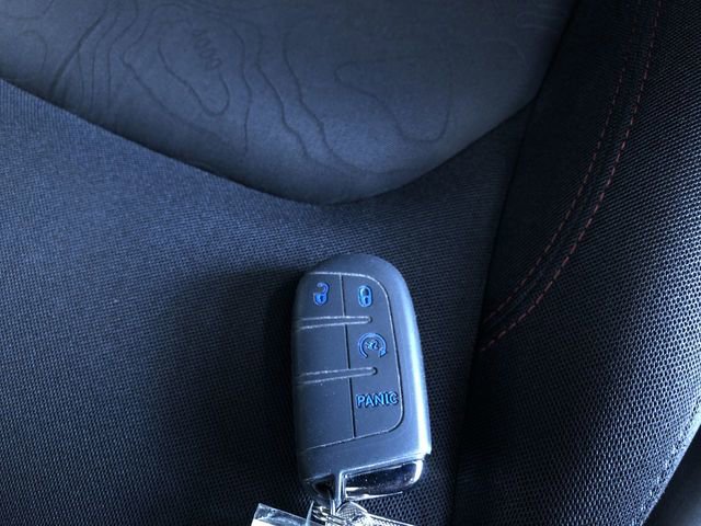 Used 2022 Jeep Renegade Trailhawk w/ Trailer Tow Group image 34