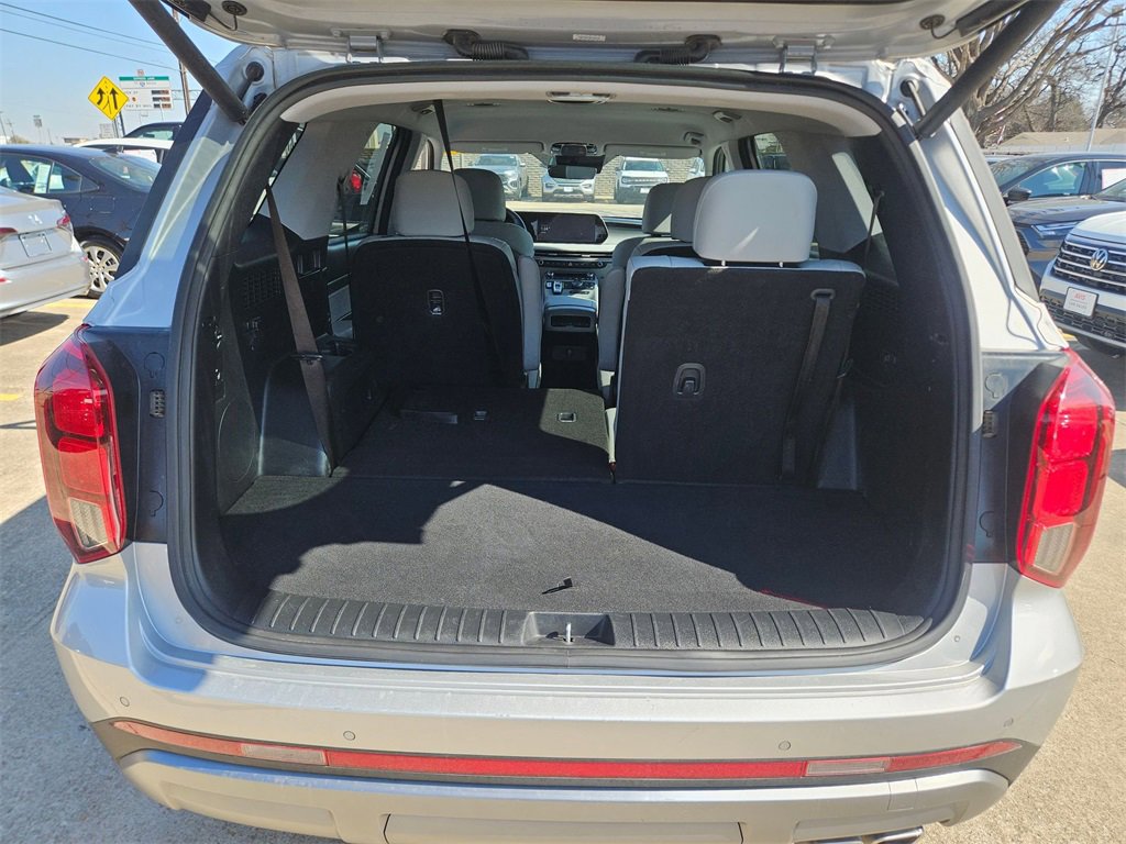 Used 2024 Hyundai Palisade SEL image 24