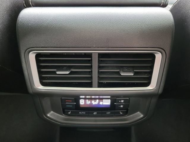 Used 2024 Volkswagen Atlas SEL Premium R-Line image 20