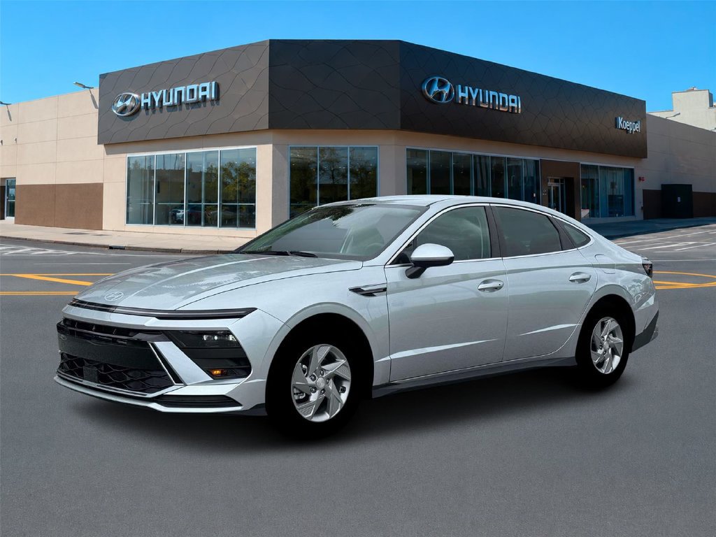 New 2026 Hyundai Sonata SE FWD image 2