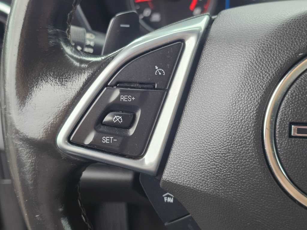 Used 2019 Chevrolet Camaro LT RWD image 28