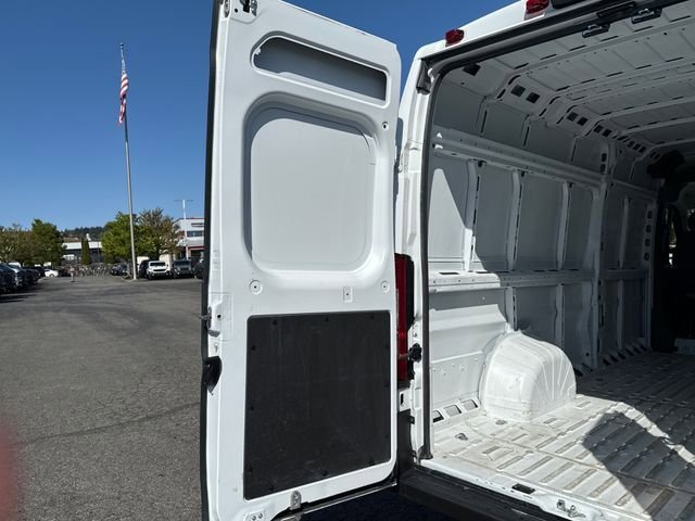 Used 2025 RAM ProMaster 3500 w/ Convenience Group FWD image 9