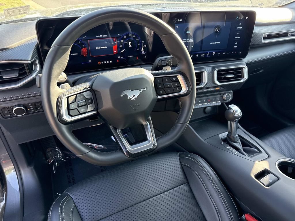 Used 2025 Ford Mustang GT Premium RWD image 13
