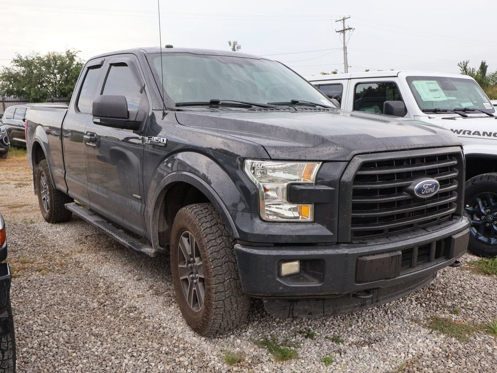 Used 2016 Ford F150 XLT w/ Equipment Group 302A Luxury AWD/4WD image 13