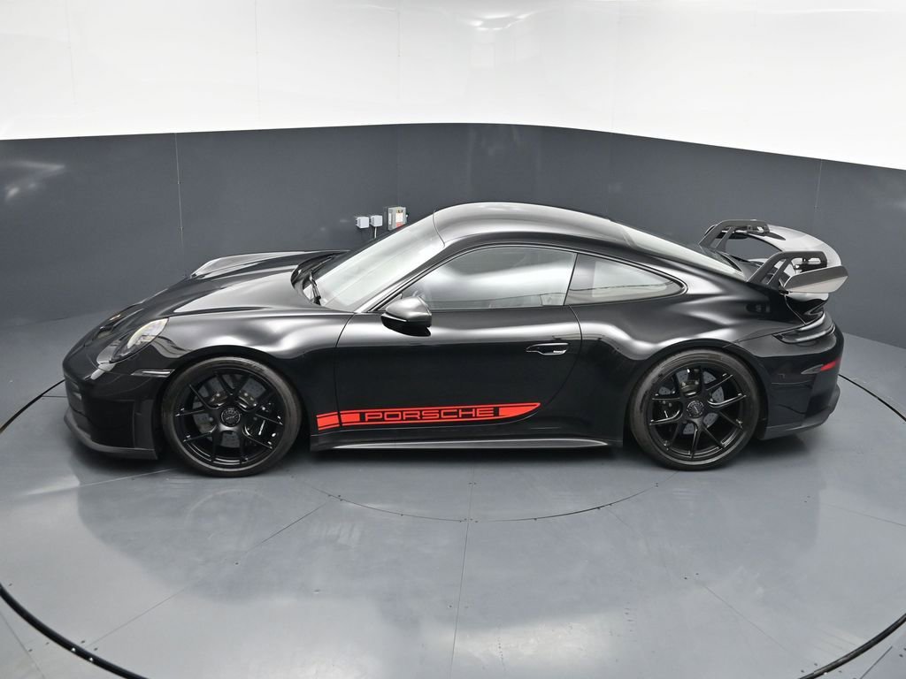 Certified 2025 Porsche 911 GT3 RWD image 13
