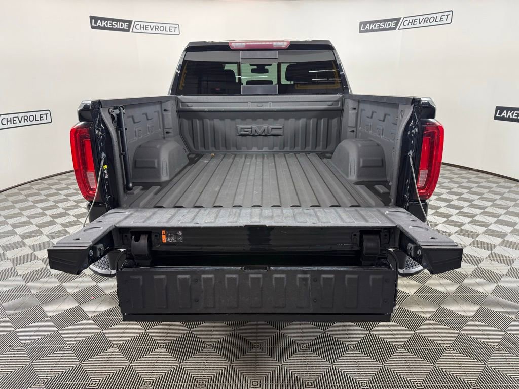 Used 2019 GMC Sierra 1500 SLT w/ SLT Premium Plus Package AWD/4WD image 11