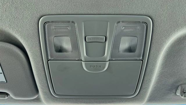 Used 2013 Hyundai Elantra image 83