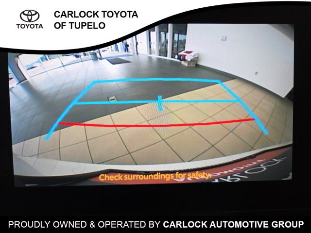 Used 2026 Toyota Sienna LE FWD image 31