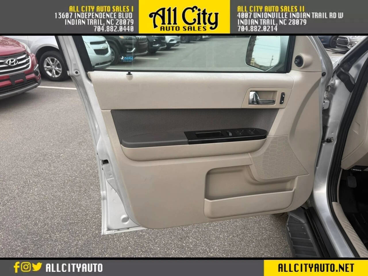 Used 2009 Ford Escape Limited FWD image 13