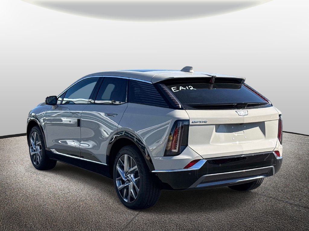 New 2027 Cadillac Optiq Luxury RWD image 4