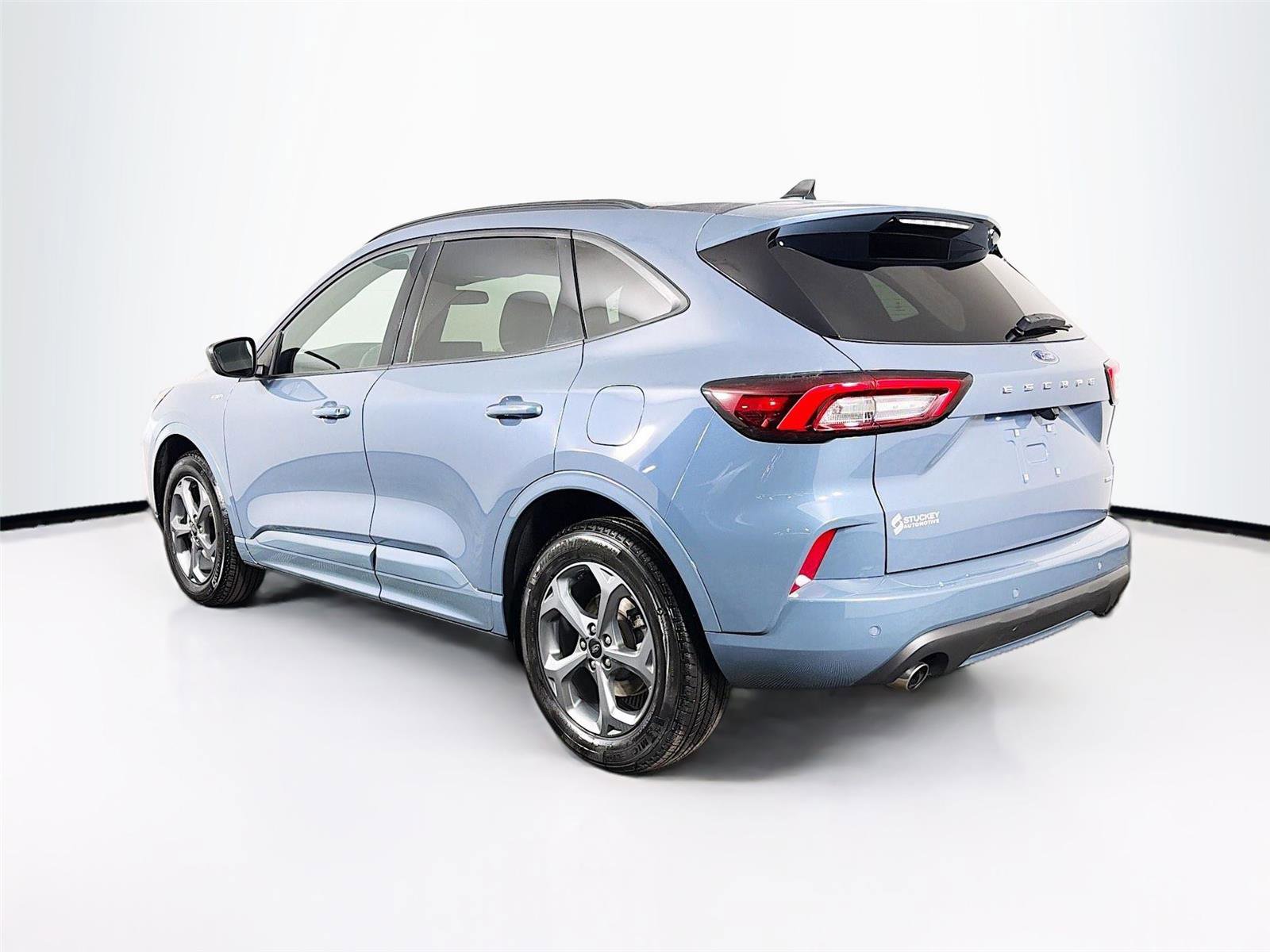 Used 2024 Ford Escape ST-Line w/ Tech Pack #1 image 5