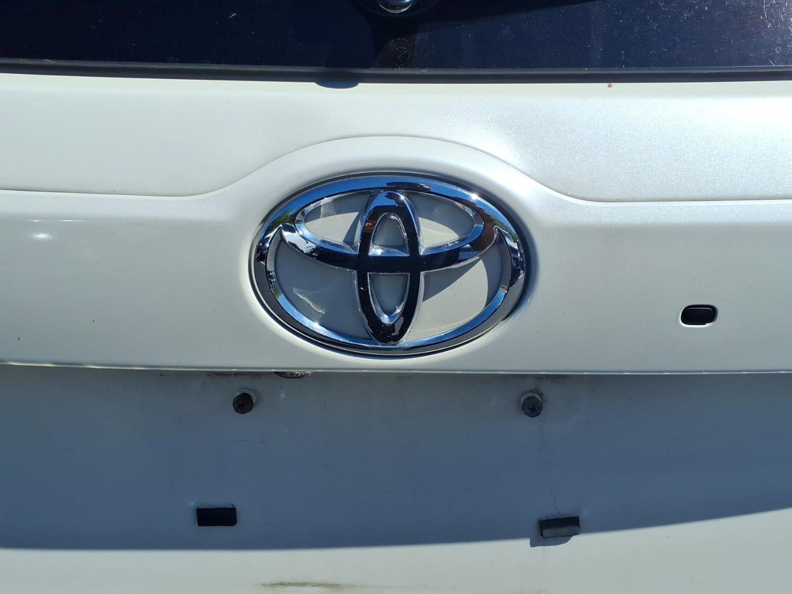 Used 2018 Toyota Highlander XLE AWD/4WD image 15