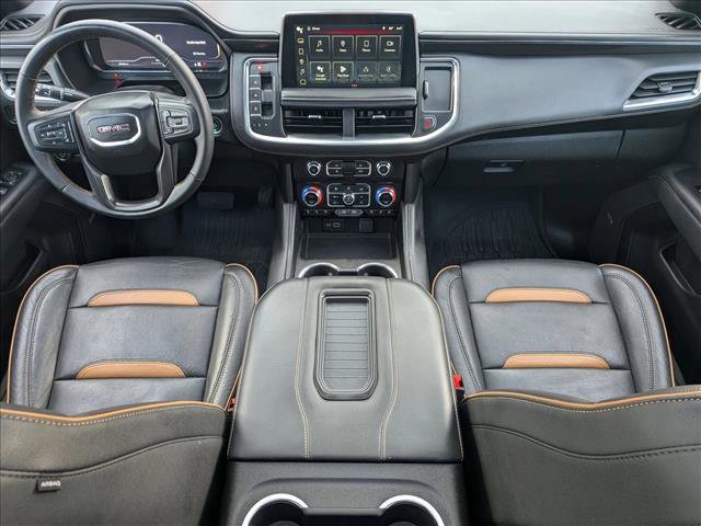 Used 2024 GMC Yukon AT4 w/ Technology Package AWD/4WD image 17