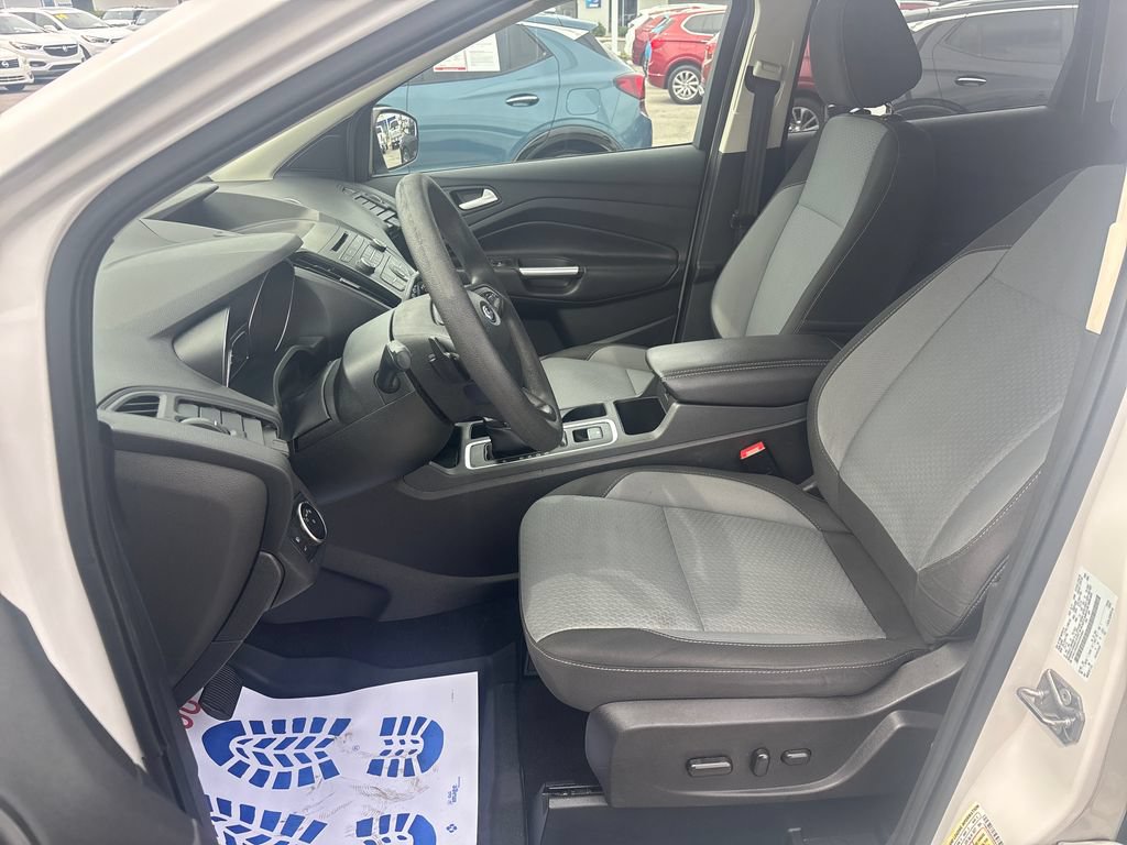 Used 2017 Ford Escape SE AWD/4WD image 13