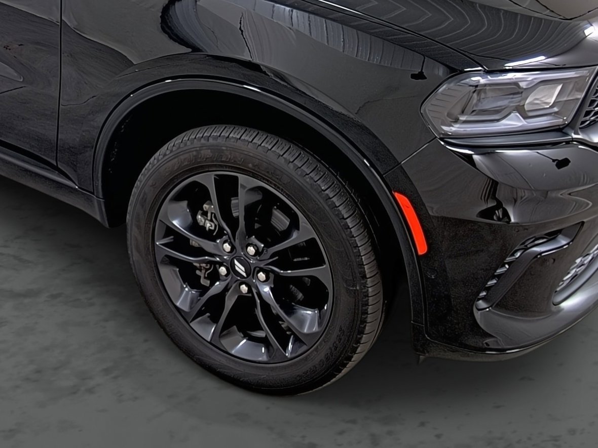 Used 2025 Dodge Durango GT image 14