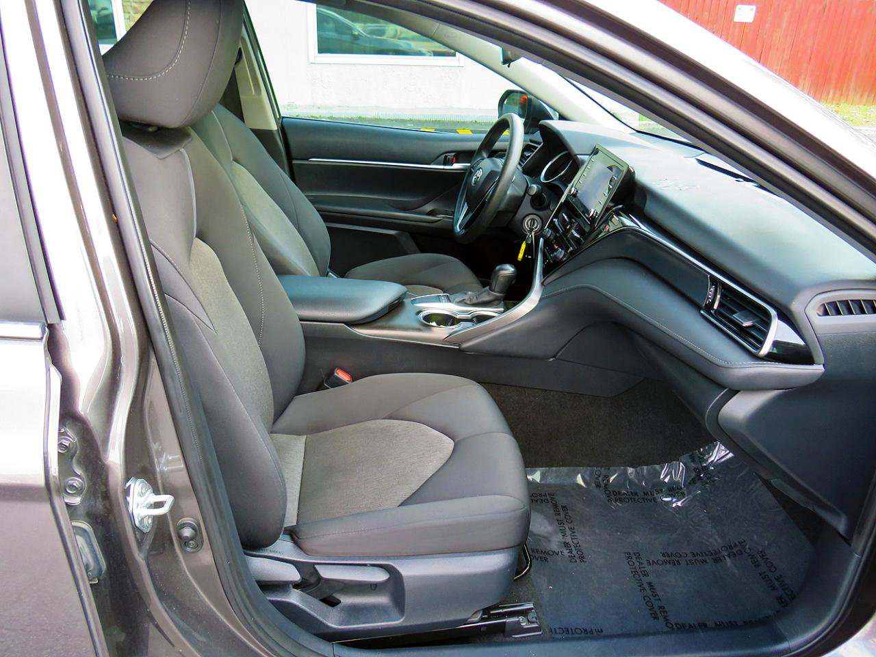 Used 2024 Toyota Camry LE image 19