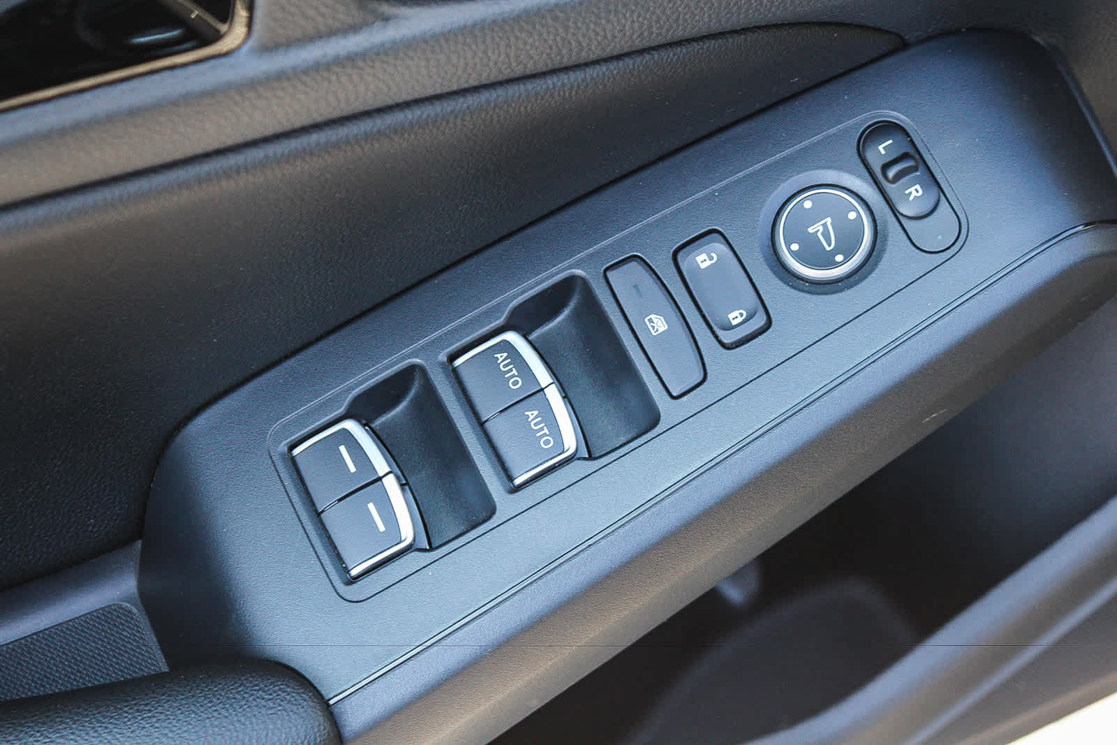 Used 2023 Honda Civic EX-L image 19
