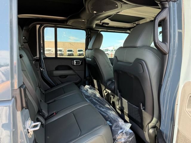 New 2026 Jeep Gladiator Mojave AWD/4WD image 12