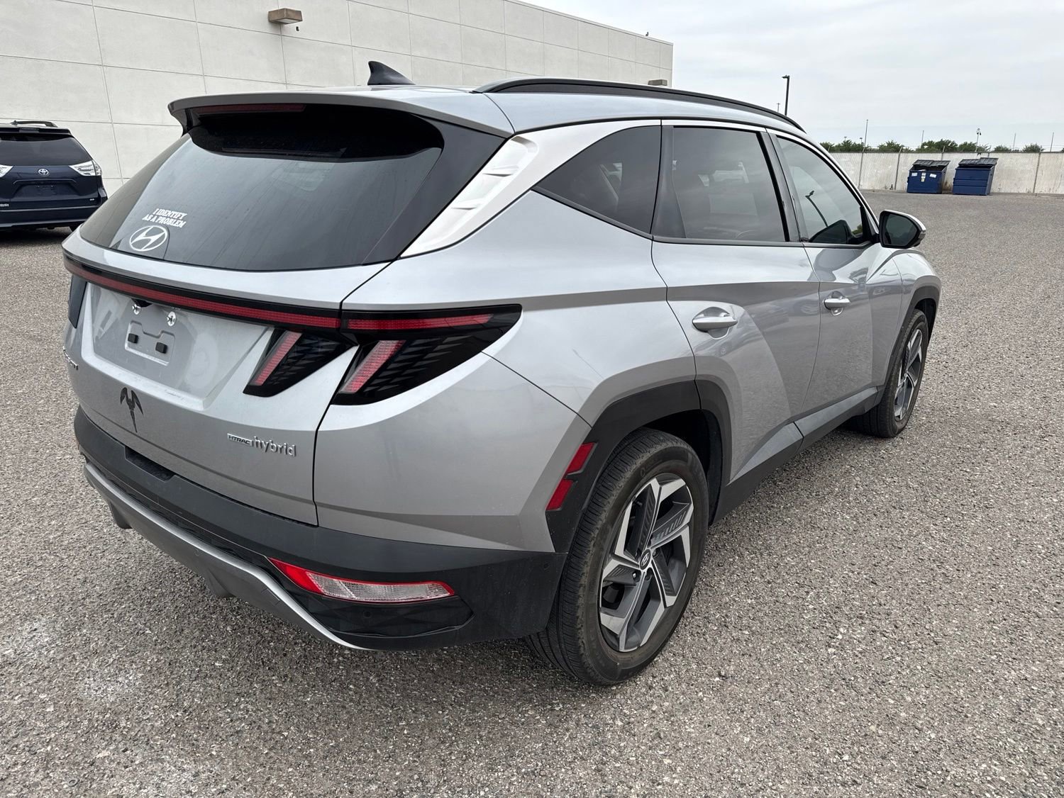Used 2022 Hyundai Tucson Limited w/ Cargo Package AWD/4WD image 5