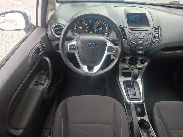 Used 2016 Ford Fiesta SE FWD image 11