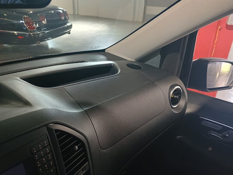 Used 2020 Mercedes-Benz Metris Passenger image 23