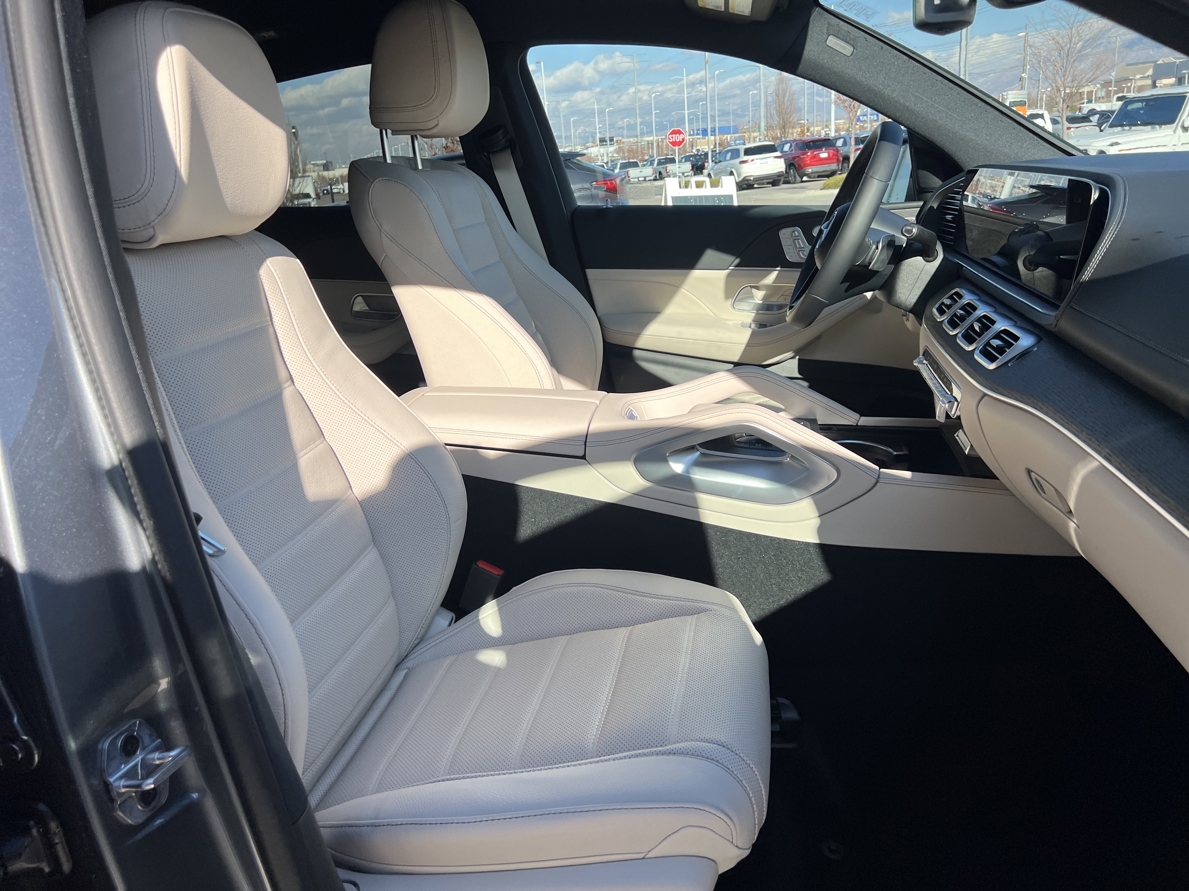 New 2026 Mercedes-Benz GLE 450 4MATIC Coupe image 27