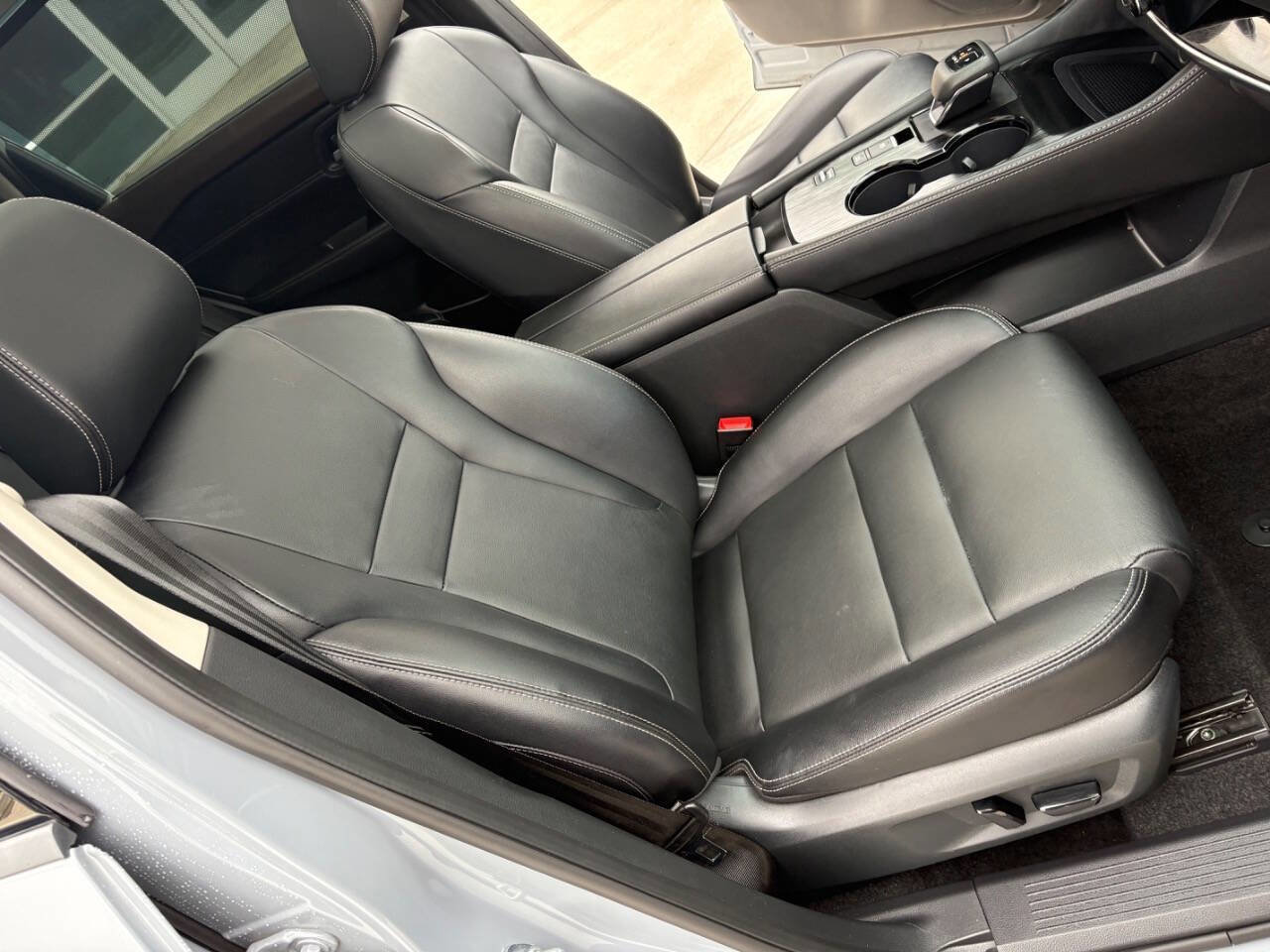 Used 2023 Nissan Rogue SL w/ SL Premium Package image 17