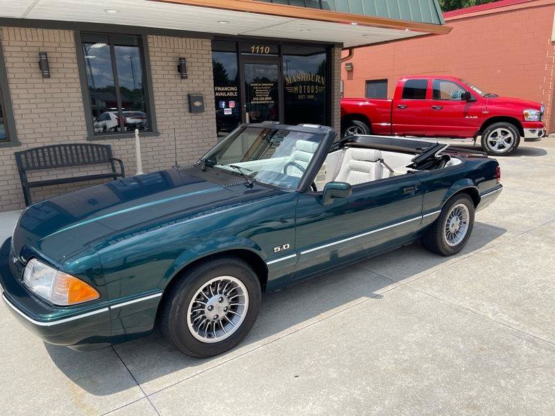 Used 1990 Ford Mustang LX RWD image 23
