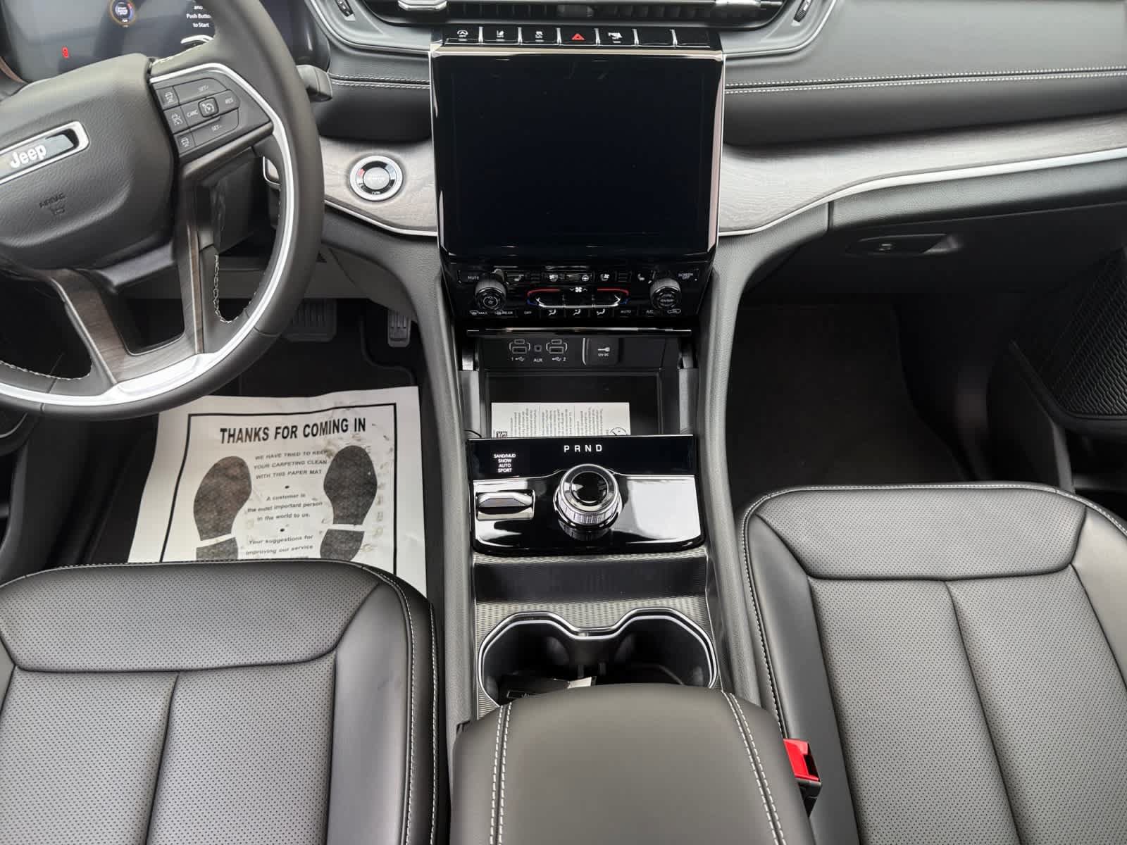 New 2025 Jeep Grand Cherokee L Limited w/ Luxury Tech Group II AWD/4WD image 11