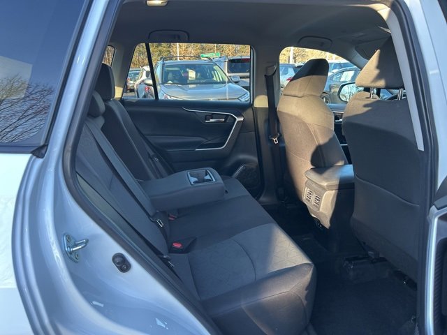 Used 2024 Toyota RAV4 XLE image 18