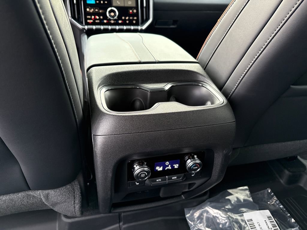 New 2026 GMC Acadia AT4 w/ Luxury Package image 41