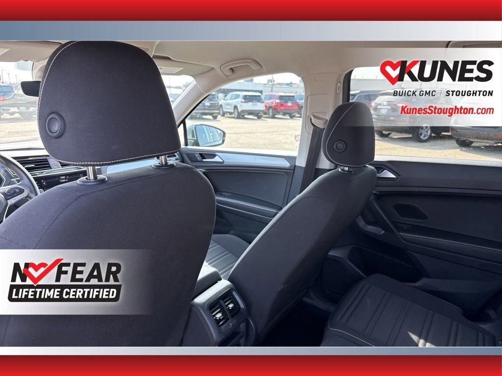 Used 2024 Volkswagen Tiguan S image 34