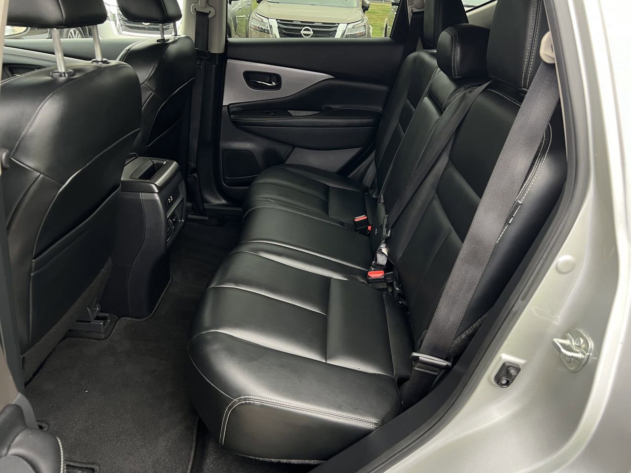 Used 2023 Nissan Murano SV AWD/4WD image 23