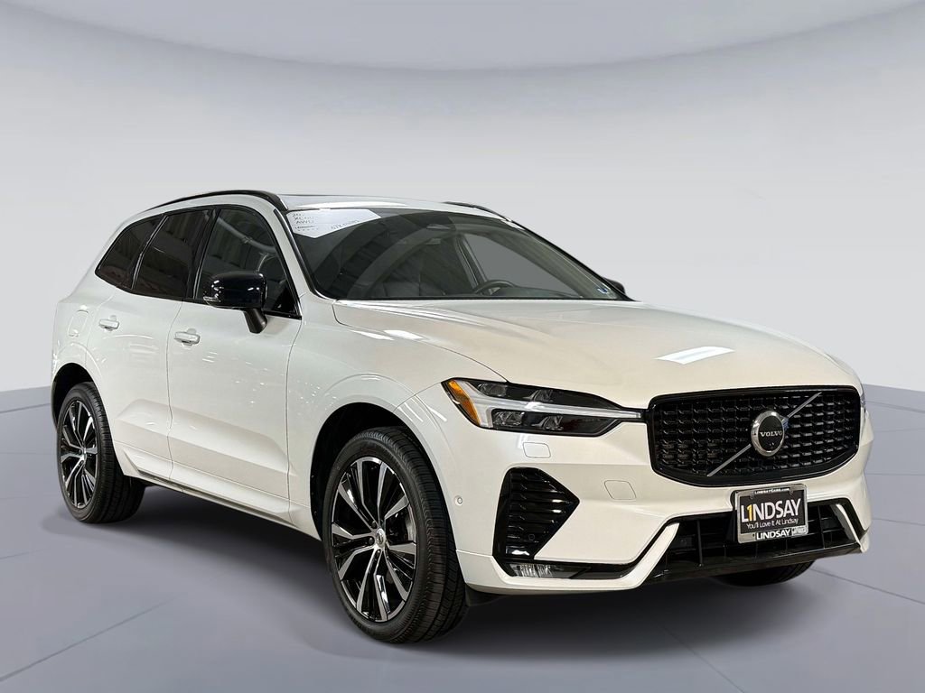 Used 2023 Volvo XC60 B5 Plus w/ Climate Package AWD/4WD image 9