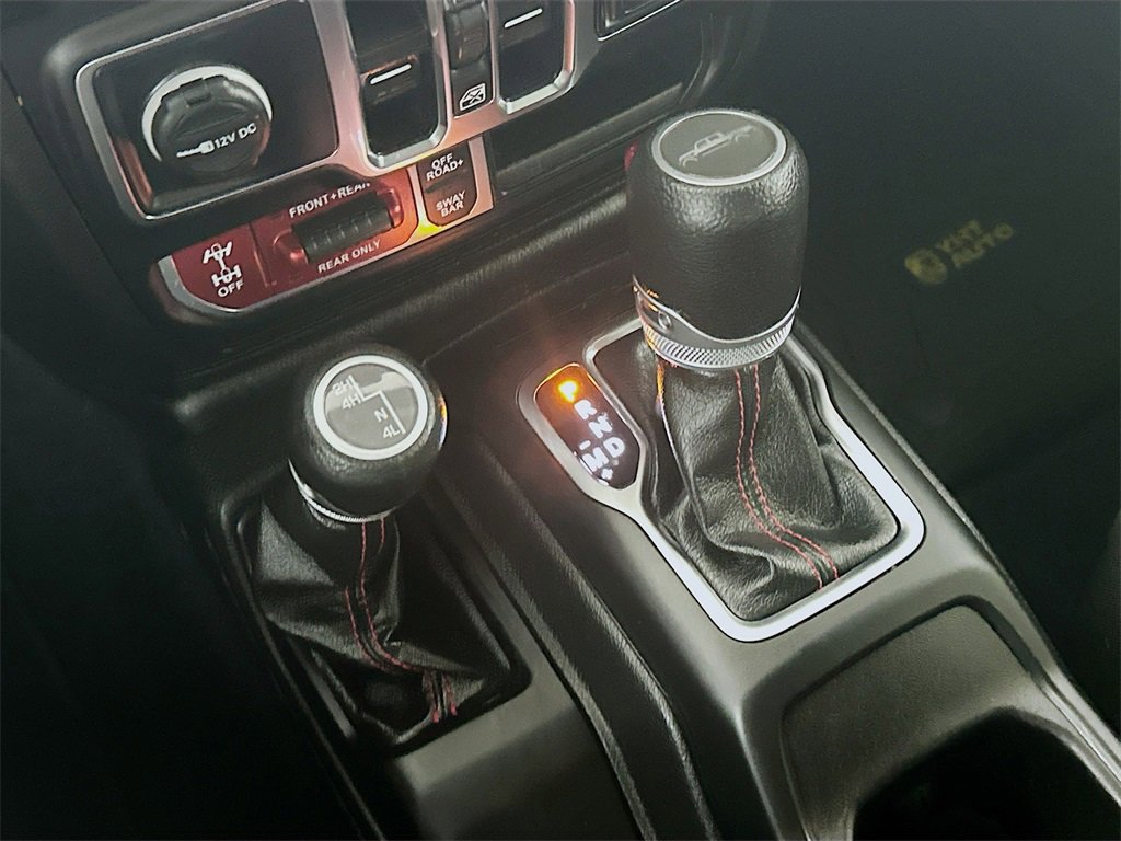 Used 2023 Jeep Gladiator Rubicon image 16