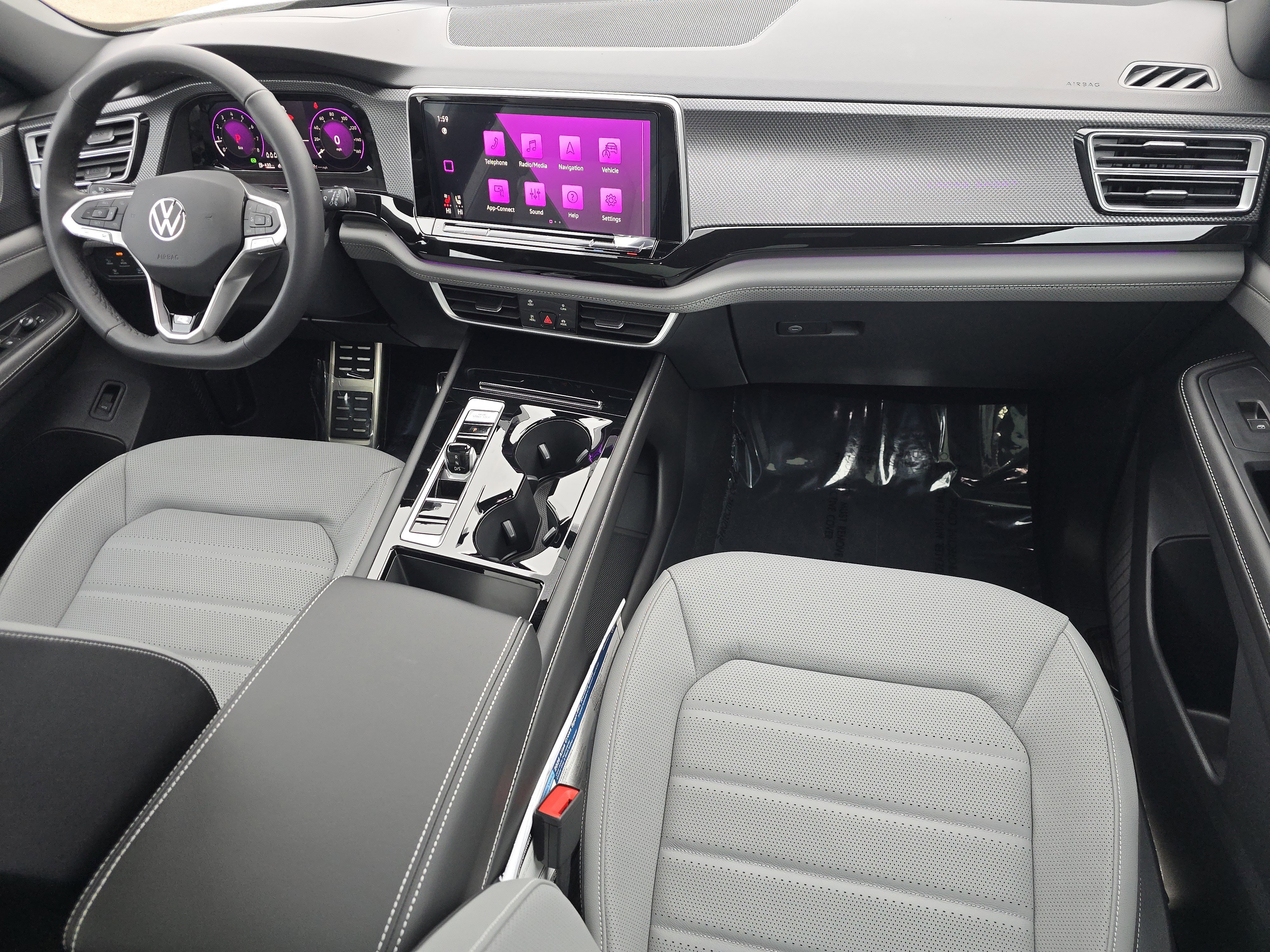 New 2026 Volkswagen Atlas Cross Sport SEL R-Line image 25