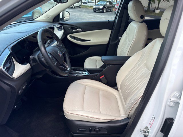 Used 2024 Buick Encore GX Avenir w/ Avenir Convenience Package AWD/4WD image 15