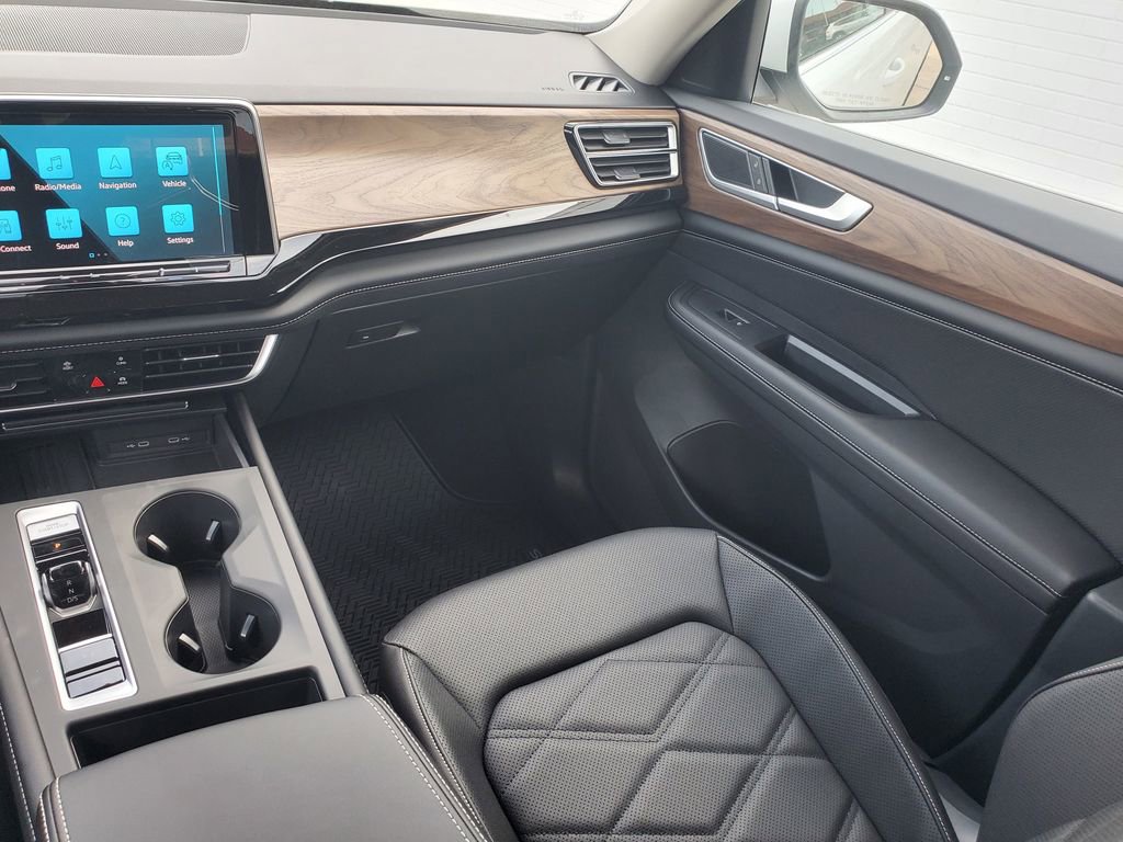 New 2026 Volkswagen Atlas SE image 12