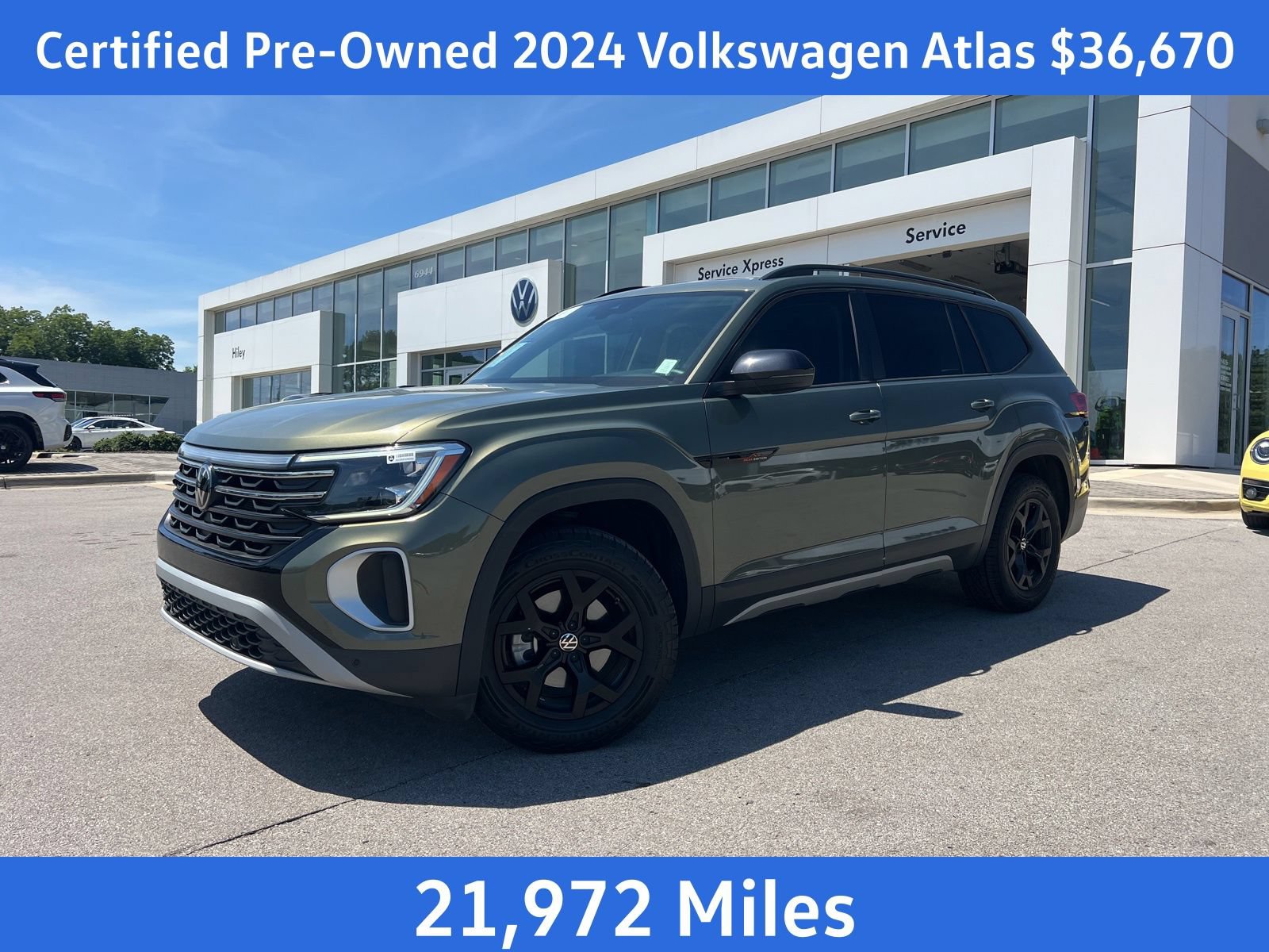 Certified 2024 Volkswagen Atlas Peak Edition SE AWD/4WD image 1